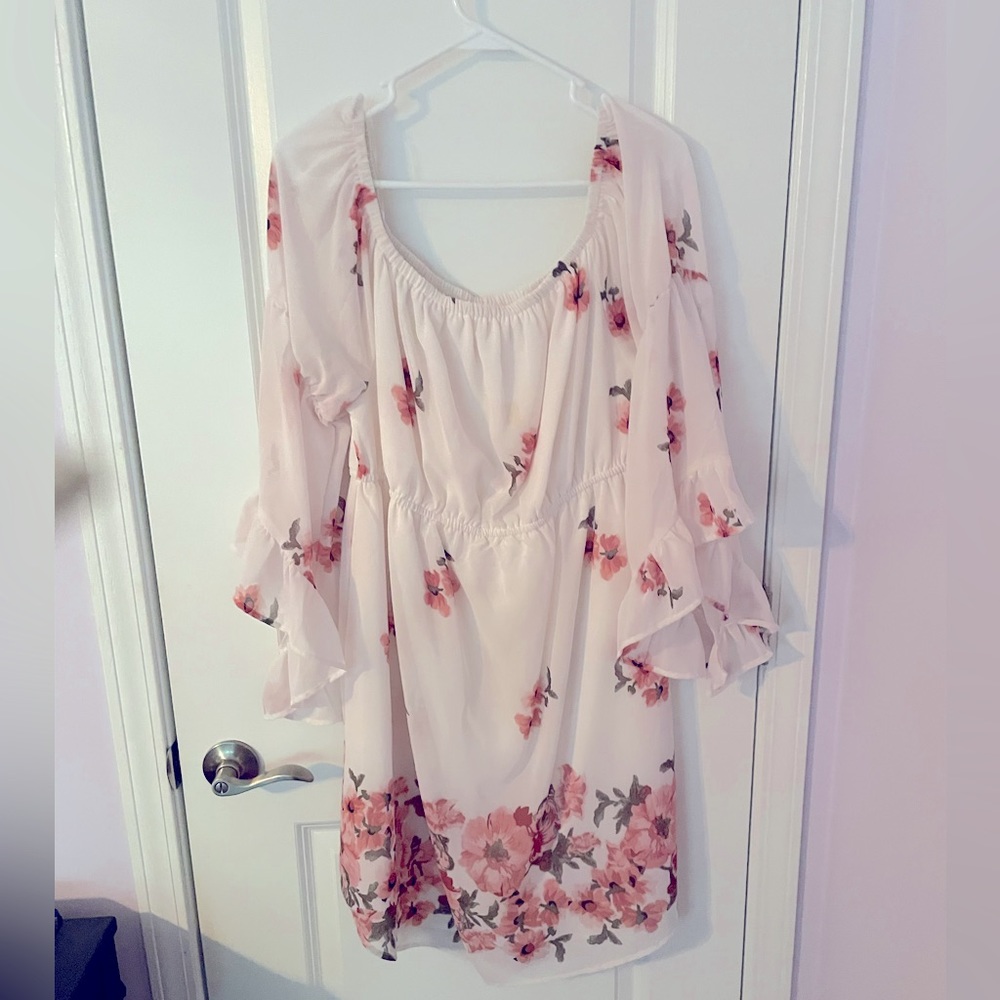 Beautiful dress chiffon type